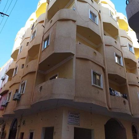 App12 - Rawda - Enjoy The Privacy Of Staying In A Quiet Apartment With Free Wi-Fi As Your Complete Second Home In The Heart Of Hurghada Eksteriør bilde